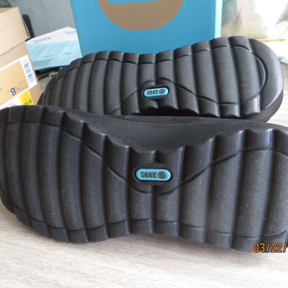 BZEES BLACK GAMMA SIZE 9M WITH BOX - Picture 2 of 3